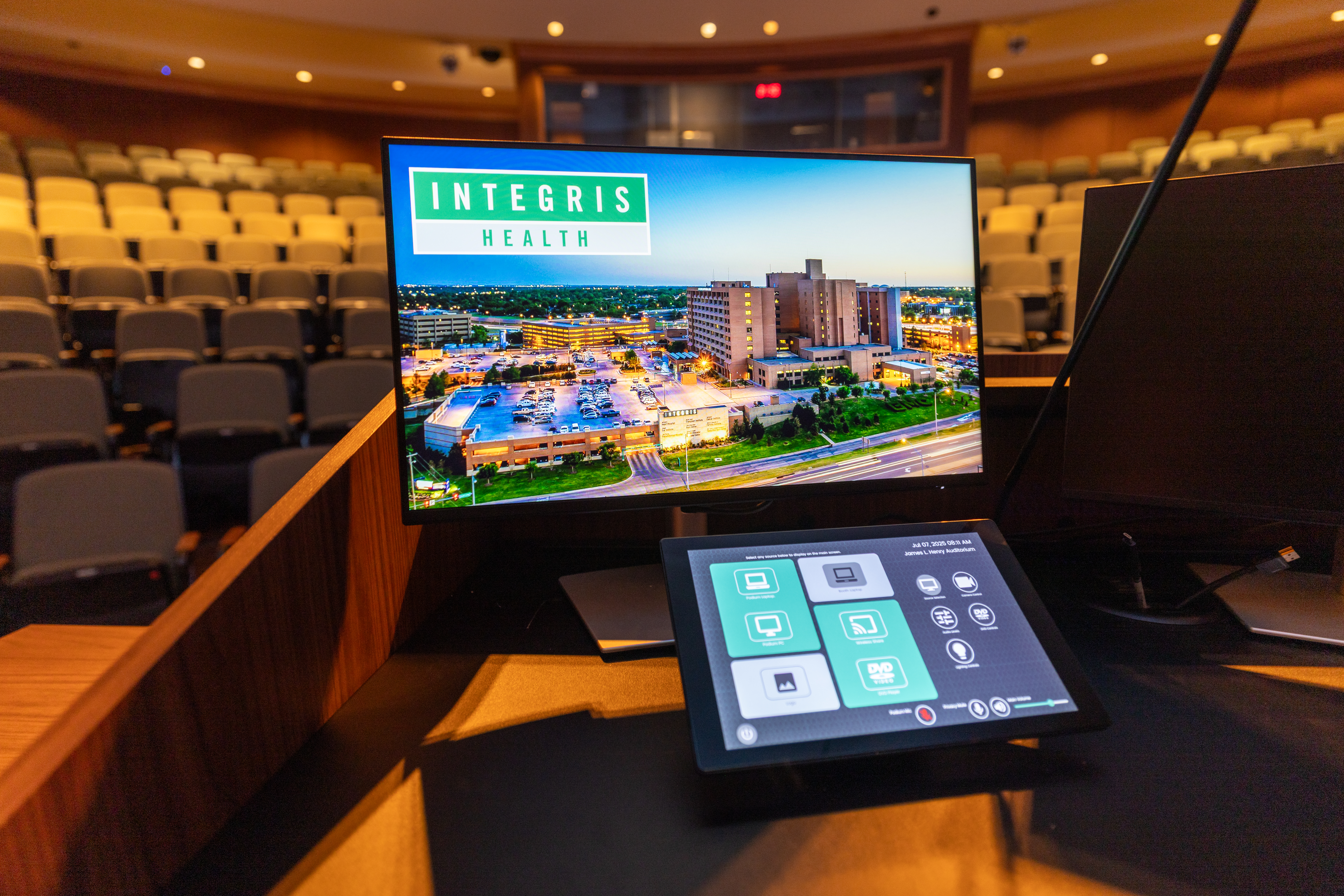 INTEGRIS Auditorium detail 1