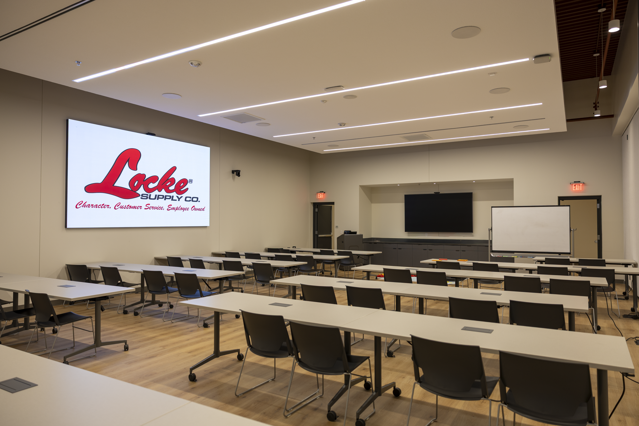 Locke Supply Training Room Display